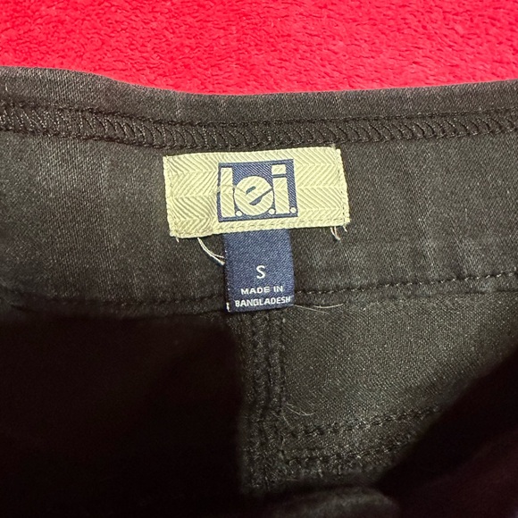 Missy Jeggings - Picture 2 of 4